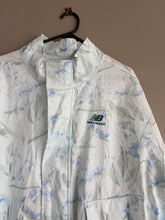 Load image into Gallery viewer, New Balance Baby Blue Jacket (XL)
