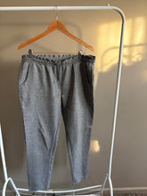 Load image into Gallery viewer, Huffer Paperbag Pant (12)

