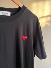 Load image into Gallery viewer, Play Black Tshirt (4XL) *boot*
