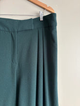 Load image into Gallery viewer, Stella Forest Green Wide Leg Pant (18)
