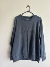 Load image into Gallery viewer, Country Road Heritage Crew Black (S)
