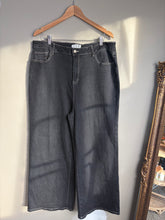 Load image into Gallery viewer, The Lullaby Club Black Jean (16-20)
