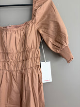 Load image into Gallery viewer, Lulu and Rose Midi Dress (XS 6-10)
