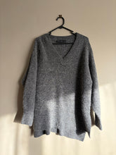 Load image into Gallery viewer, Decjuba Grey Knit (S 8-12)
