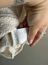 Load image into Gallery viewer, Vintage Hero Linen/Cotton Beige Cardigan (14-20)
