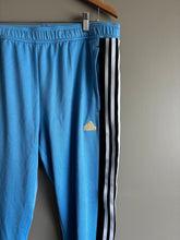 Load image into Gallery viewer, Adidas Tiro Trackpant (14-18 XL)

