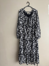 Load image into Gallery viewer, Fate &amp; Becker Black Floral L/S Dress BNWT (10-12)
