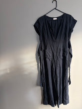 Load image into Gallery viewer, Oh3 Black Pantsuit (10-12)
