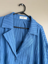 Load image into Gallery viewer, The Lullaby Club Blue Crepe Shirt (L/XL 18-22)
