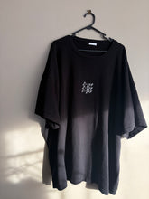 Load image into Gallery viewer, Ziggy Lou Onyx Sig Tee (XL 20-22)
