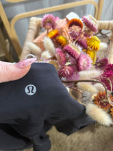 Load image into Gallery viewer, Lululemon Legging (Lulu12/NZ16)
