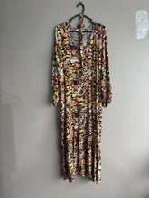 Load image into Gallery viewer, Sass Floral Midi Dress (12-14)

