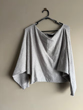 Load image into Gallery viewer, Mirrou Grey Knit Top (12-14)
