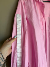 Load image into Gallery viewer, Style Laundry Pink Shirt (XL)
