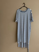 Load image into Gallery viewer, Lincoln St Blue Striped Dress (16)
