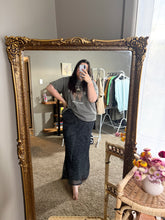 Load image into Gallery viewer, Vintage Taking Shape Floral Maxi Skirt (18-20)
