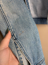 Load image into Gallery viewer, Lee Denim Jacket (12) *flaws*
