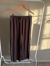 Load image into Gallery viewer, Betty Basics Brown Wide Leg Lounge Pant (12)
