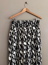 Load image into Gallery viewer, Heidi Frank Pattern Pant (12)
