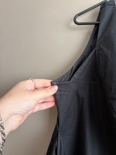Load image into Gallery viewer, Ruby Carmela Black Dress (14-16)
