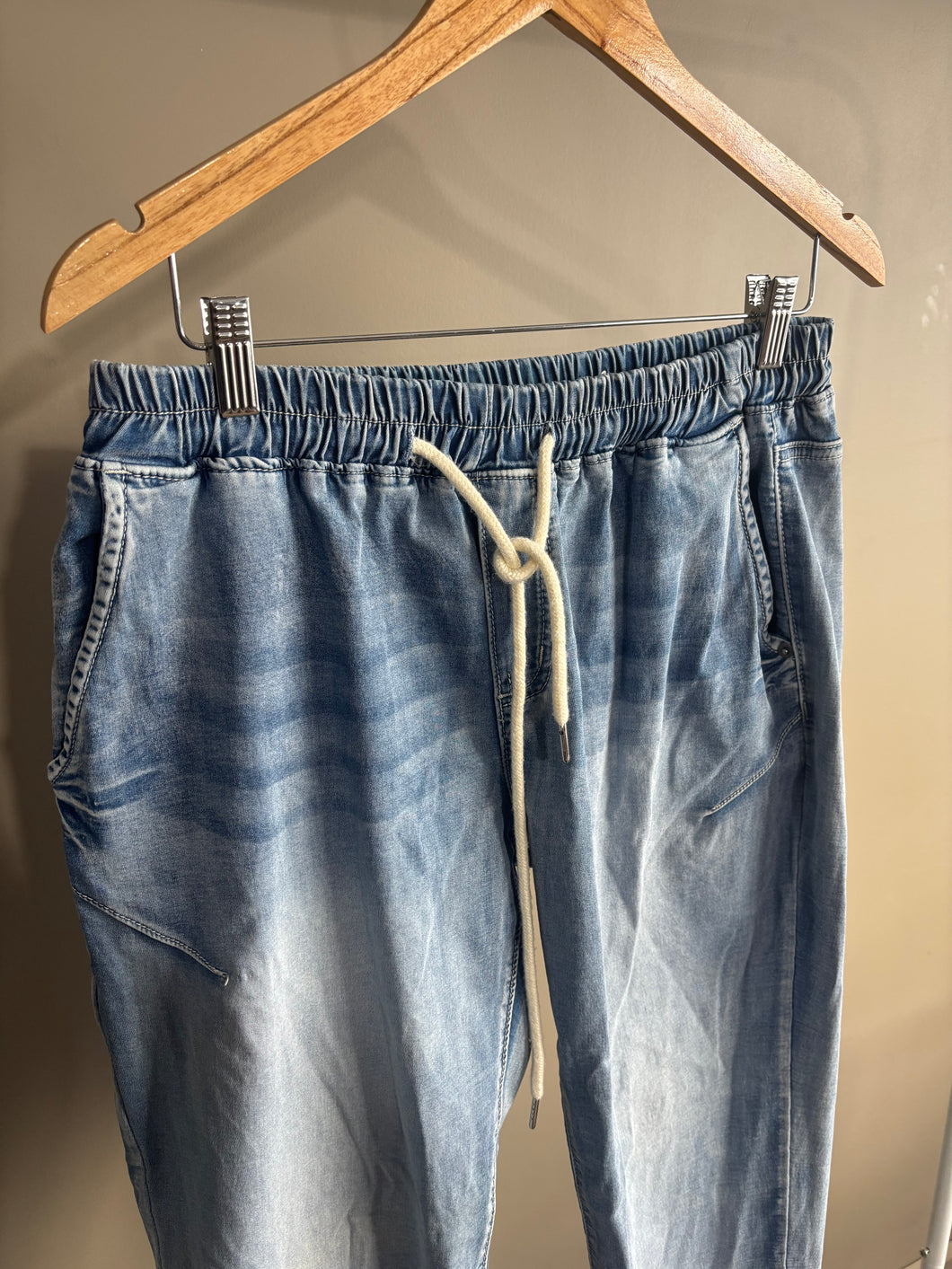 Junkfood Elastic Waist Jean (XL)