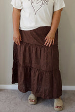 Load image into Gallery viewer, Ziggy Lou Winnie Maxi Skirt (XL 14-18)

