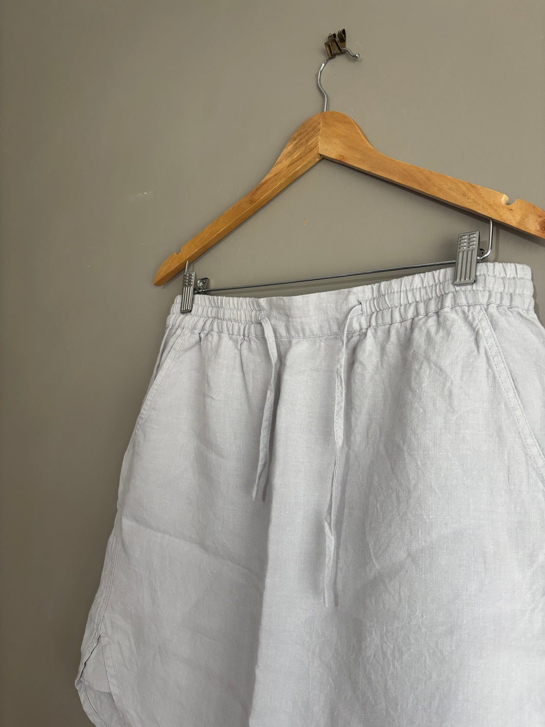 Max 100% Linen Skirt (12)