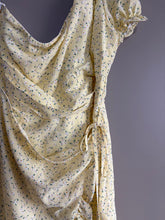 Load image into Gallery viewer, Ruby Sees Ditsy Floral Yellow Dress (12-14)
