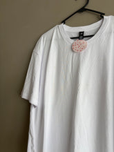 Load image into Gallery viewer, Kind Orders Snake Graphic Tee (XL)
