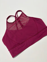 Load image into Gallery viewer, Lululemon Crop (LULU10/NZ14)
