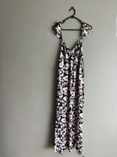 Load image into Gallery viewer, Harlow BNWT Floral Midi Slip Dress (12/14)
