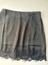 Load image into Gallery viewer, YH &amp; Co Black Lace Slip Skort (12)

