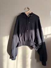Load image into Gallery viewer, Bonita Black Crop Hoodie (2XL 16-18)
