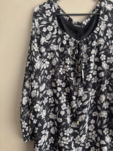 Load image into Gallery viewer, Fate &amp; Becker Black Floral L/S Dress BNWT (10-12)
