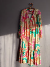 Load image into Gallery viewer, Valgary Maxi Dress (18-22)
