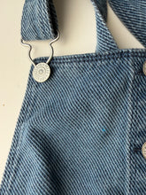 Load image into Gallery viewer, Levi’s Pinafore (6-7)

