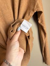 Load image into Gallery viewer, Assembly Label Knit (S)
