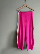 Load image into Gallery viewer, Heidi Frank Pink Hearts Pants (10)
