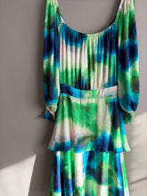Load image into Gallery viewer, Friday Flamingo Dress (02)
