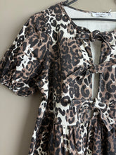 Load image into Gallery viewer, Sweet Pot Leopard Denim Dress (12-14)
