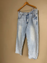 Load image into Gallery viewer, Federation Jeans (2XL 18-20)
