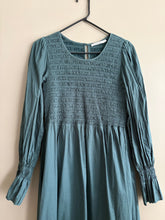 Load image into Gallery viewer, Reunion Label Teal Dress (12)
