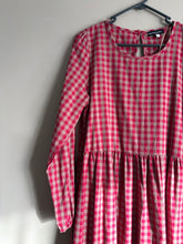 Load image into Gallery viewer, Perfectionary Check Midi Dress (10)
