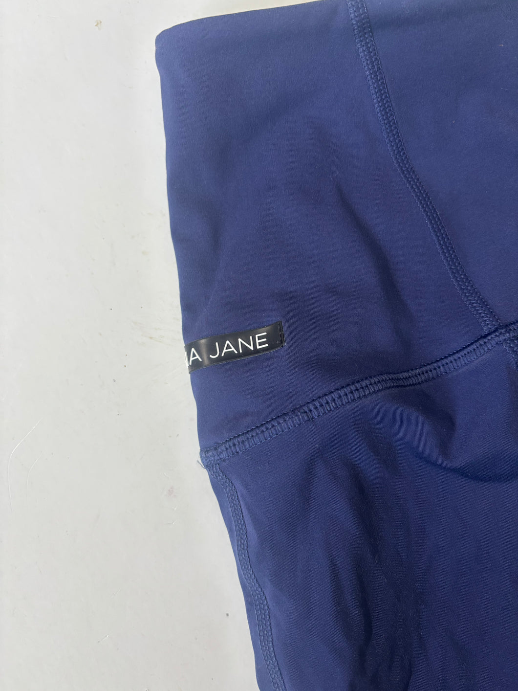 Lorna Jane Navy 7/8 Legging (M)