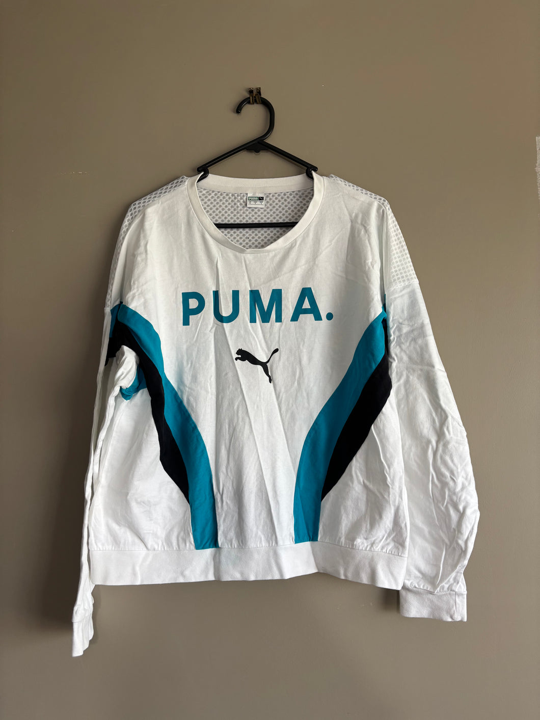 Puma White/Teal Long Sleeve (S/M)