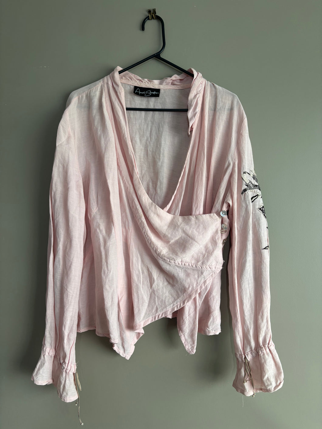 Annah Stratton Pink Embroidered Sleeve Boho Style Blouse (XL 14)