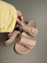 Load image into Gallery viewer, Guess Denim Frayed Slides (8)
